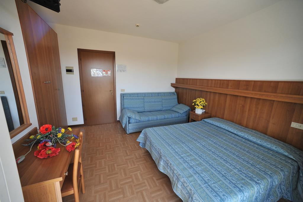 Hotel Aspe Bibione Kamer foto