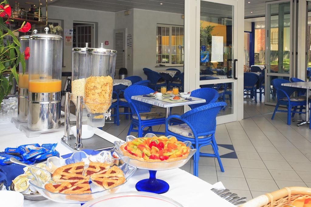 Hotel Aspe Bibione Buitenkant foto