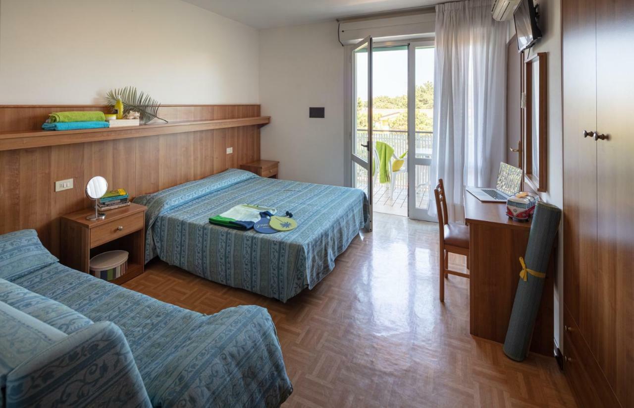 Hotel Aspe Bibione Buitenkant foto